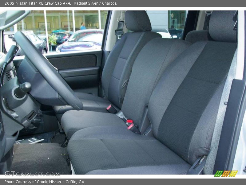 Radiant Silver / Charcoal 2009 Nissan Titan XE Crew Cab 4x4