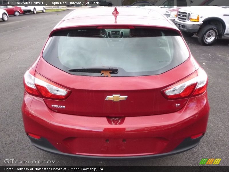 Cajun Red Tintcoat / Jet Black 2017 Chevrolet Cruze LT