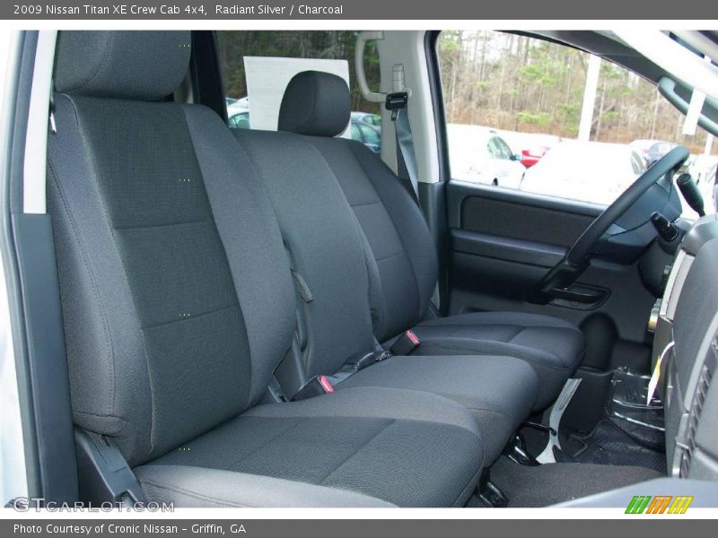 Radiant Silver / Charcoal 2009 Nissan Titan XE Crew Cab 4x4