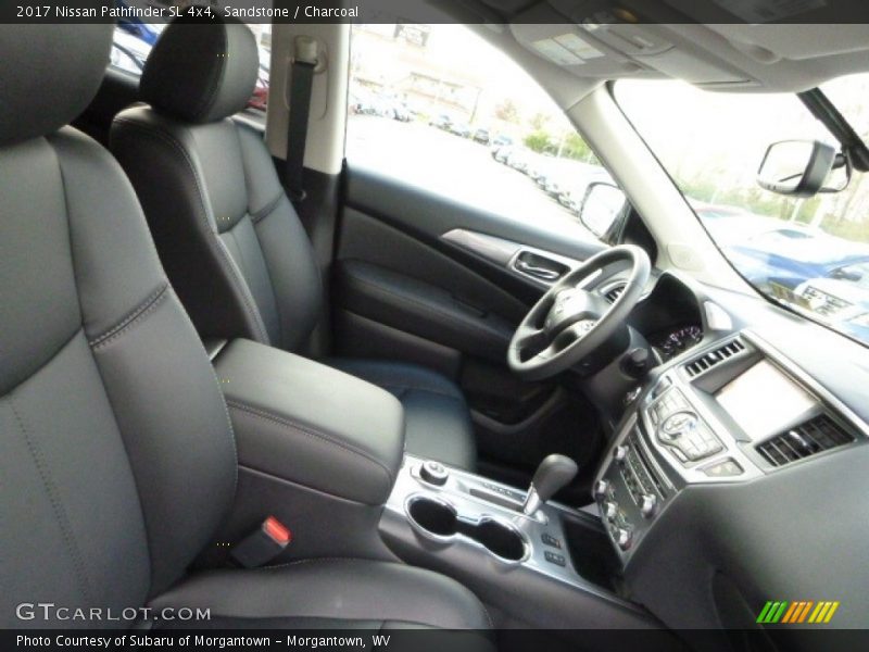 Sandstone / Charcoal 2017 Nissan Pathfinder SL 4x4