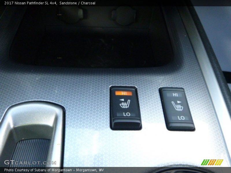 Sandstone / Charcoal 2017 Nissan Pathfinder SL 4x4