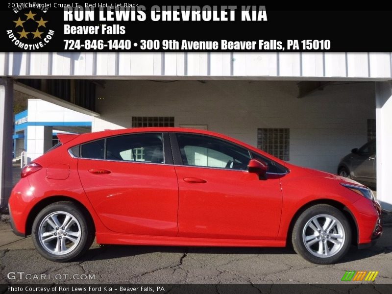 Red Hot / Jet Black 2017 Chevrolet Cruze LT