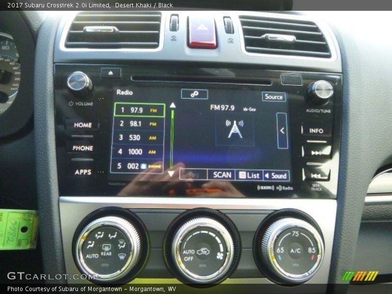 Controls of 2017 Crosstrek 2.0i Limited