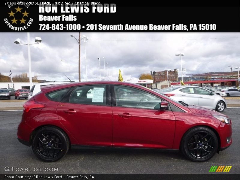Ruby Red / Charcoal Black 2016 Ford Focus SE Hatch