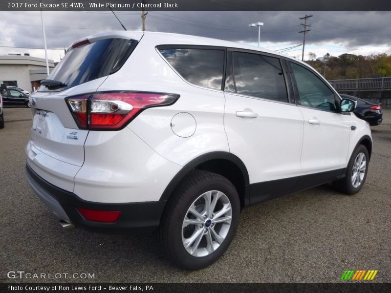 White Platinum / Charcoal Black 2017 Ford Escape SE 4WD
