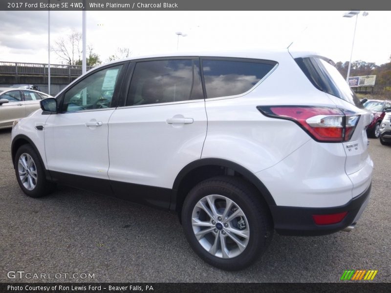 White Platinum / Charcoal Black 2017 Ford Escape SE 4WD