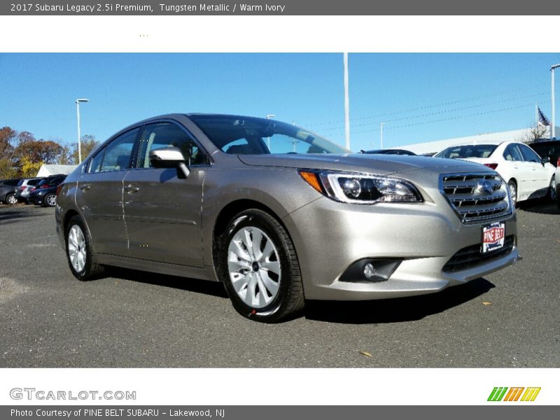 Tungsten Metallic / Warm Ivory 2017 Subaru Legacy 2.5i Premium