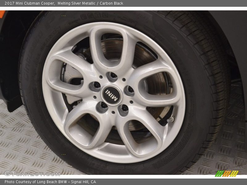 Melting Silver Metallic / Carbon Black 2017 Mini Clubman Cooper