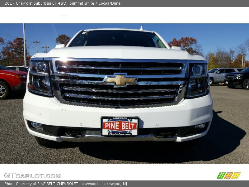 Summit White / Cocoa/Dune 2017 Chevrolet Suburban LT 4WD