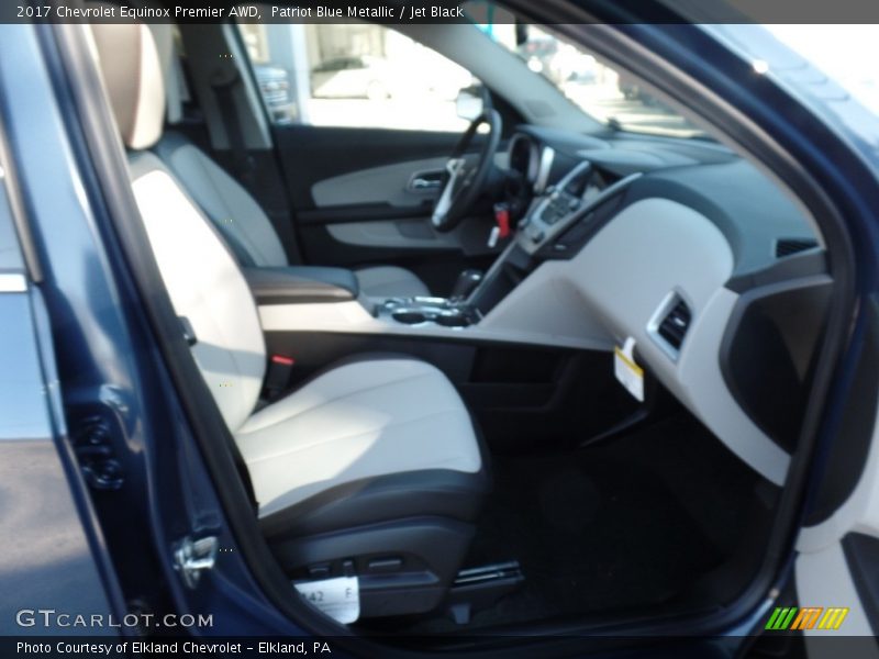 Patriot Blue Metallic / Jet Black 2017 Chevrolet Equinox Premier AWD