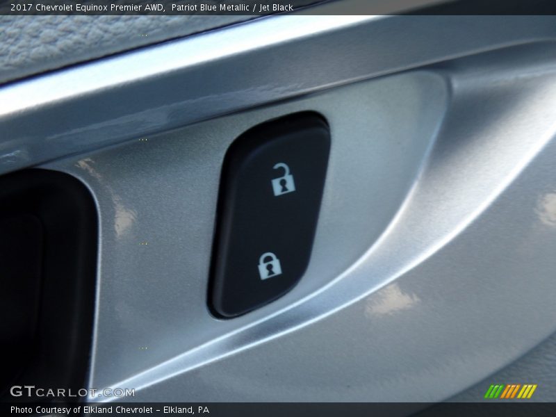 Patriot Blue Metallic / Jet Black 2017 Chevrolet Equinox Premier AWD