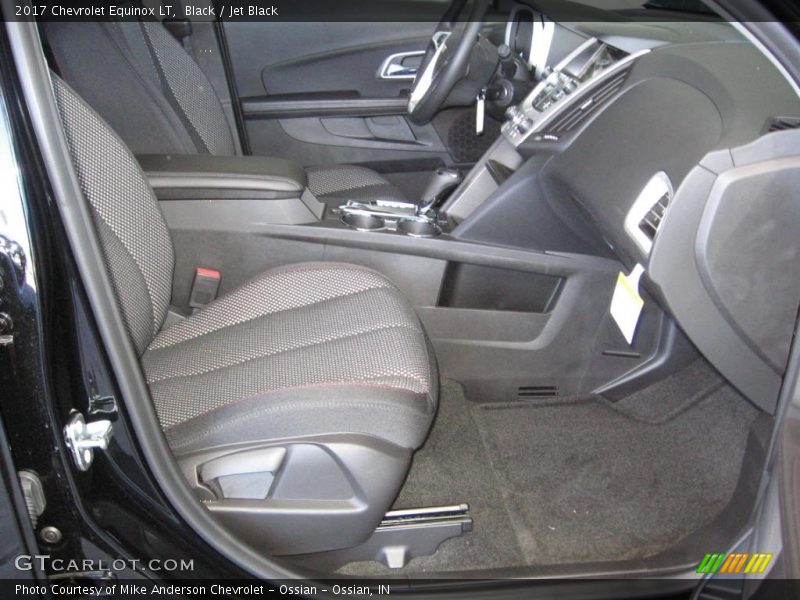 Black / Jet Black 2017 Chevrolet Equinox LT