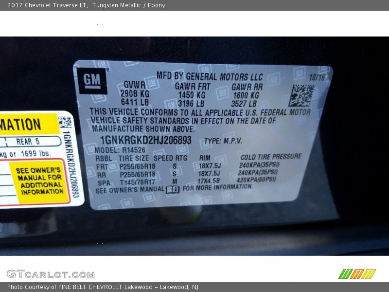 Tungsten Metallic / Ebony 2017 Chevrolet Traverse LT