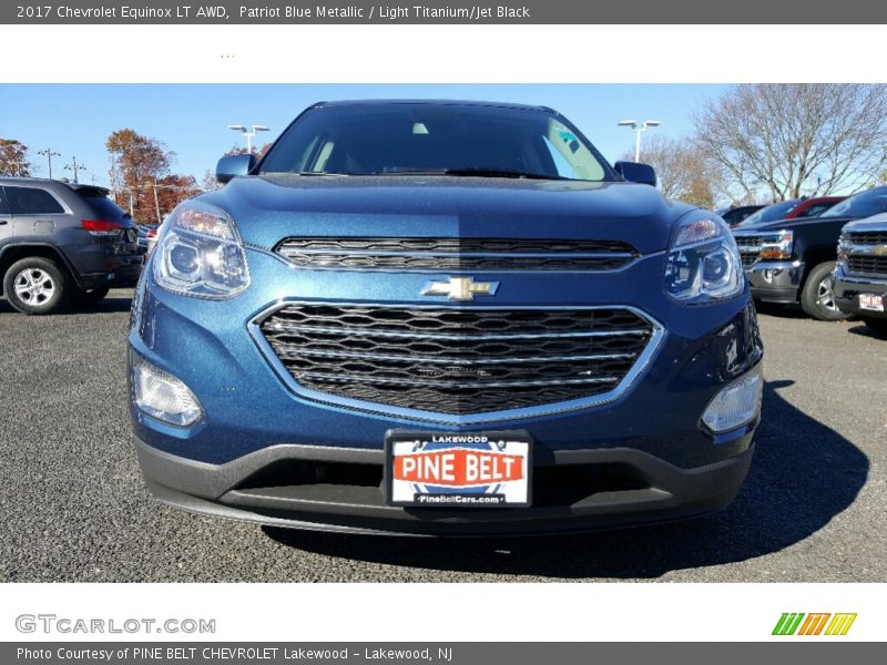 Patriot Blue Metallic / Light Titanium/Jet Black 2017 Chevrolet Equinox LT AWD