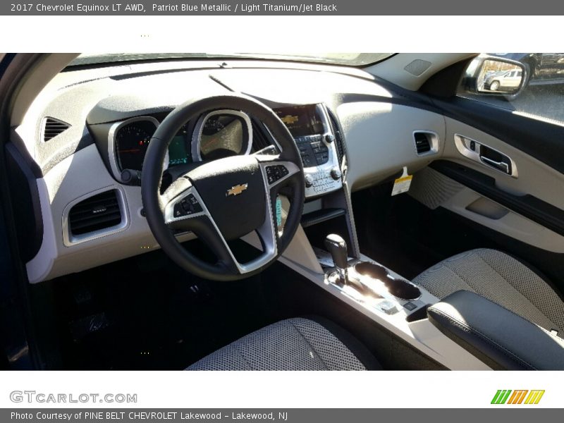 Patriot Blue Metallic / Light Titanium/Jet Black 2017 Chevrolet Equinox LT AWD