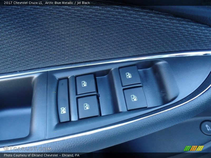 Arctic Blue Metallic / Jet Black 2017 Chevrolet Cruze LS
