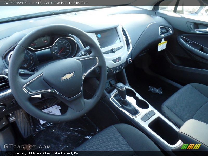 Arctic Blue Metallic / Jet Black 2017 Chevrolet Cruze LS