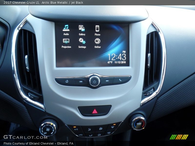 Arctic Blue Metallic / Jet Black 2017 Chevrolet Cruze LS