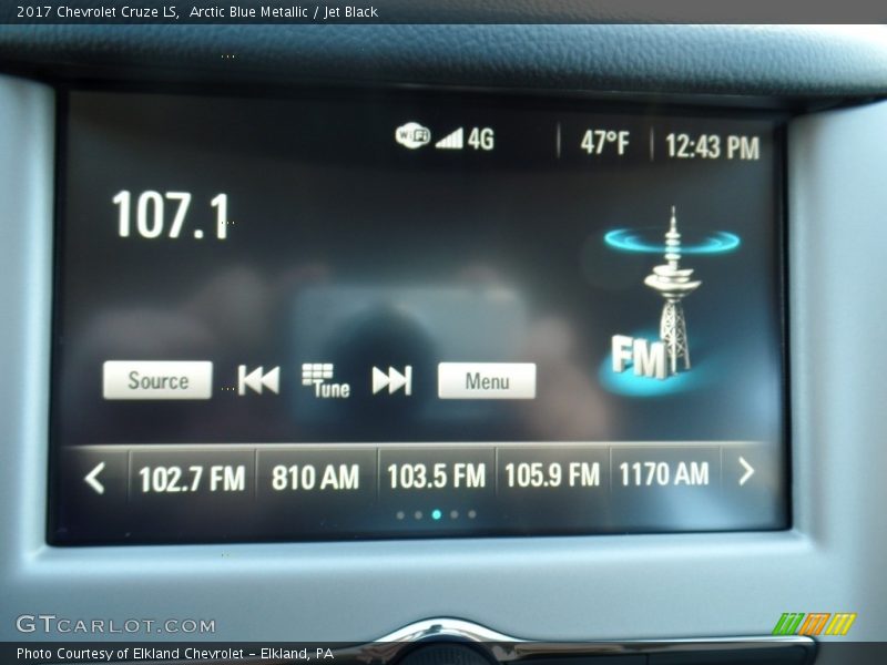 Arctic Blue Metallic / Jet Black 2017 Chevrolet Cruze LS