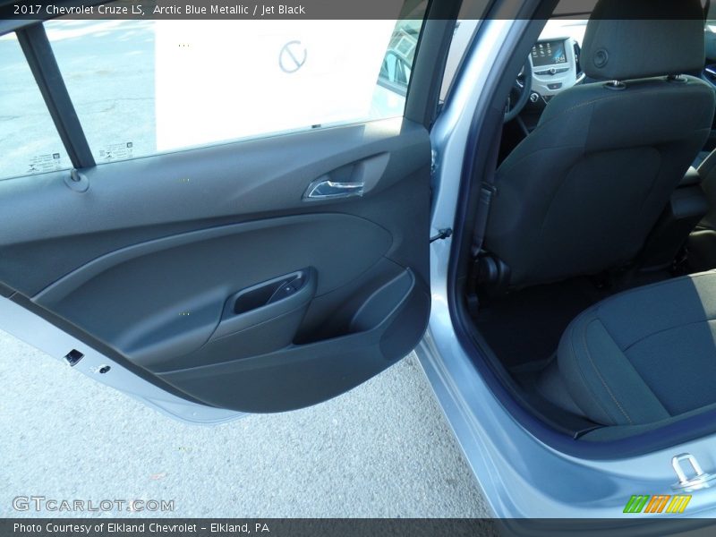 Arctic Blue Metallic / Jet Black 2017 Chevrolet Cruze LS