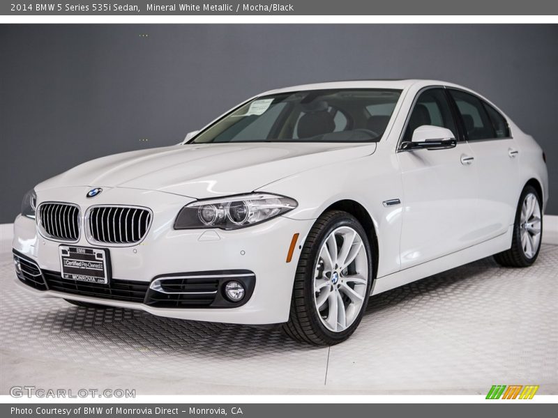 Mineral White Metallic / Mocha/Black 2014 BMW 5 Series 535i Sedan