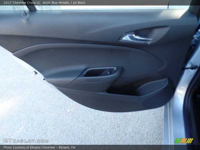 Arctic Blue Metallic / Jet Black 2017 Chevrolet Cruze LS