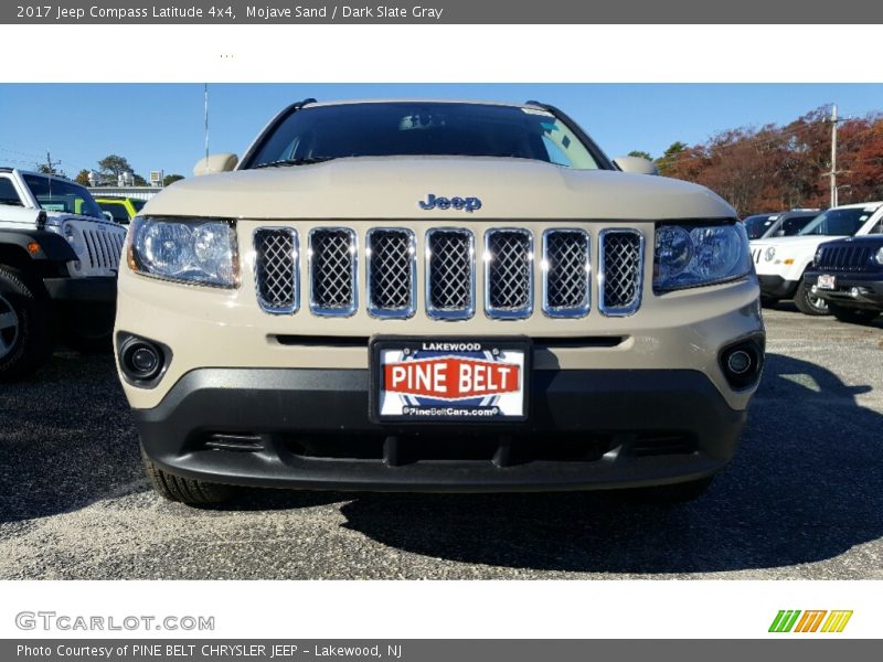 Mojave Sand / Dark Slate Gray 2017 Jeep Compass Latitude 4x4