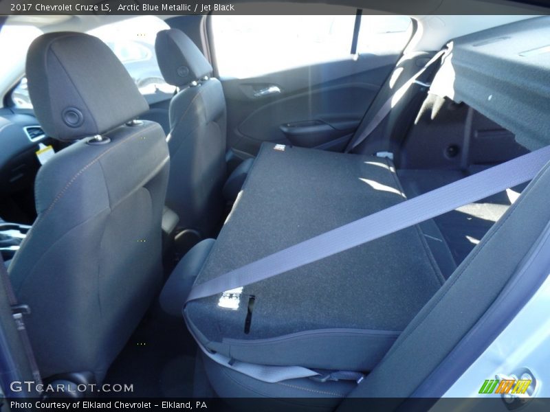 Arctic Blue Metallic / Jet Black 2017 Chevrolet Cruze LS