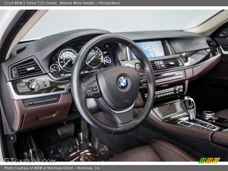 Mineral White Metallic / Mocha/Black 2014 BMW 5 Series 535i Sedan