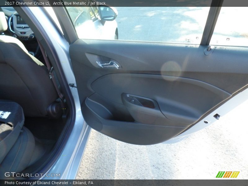 Arctic Blue Metallic / Jet Black 2017 Chevrolet Cruze LS