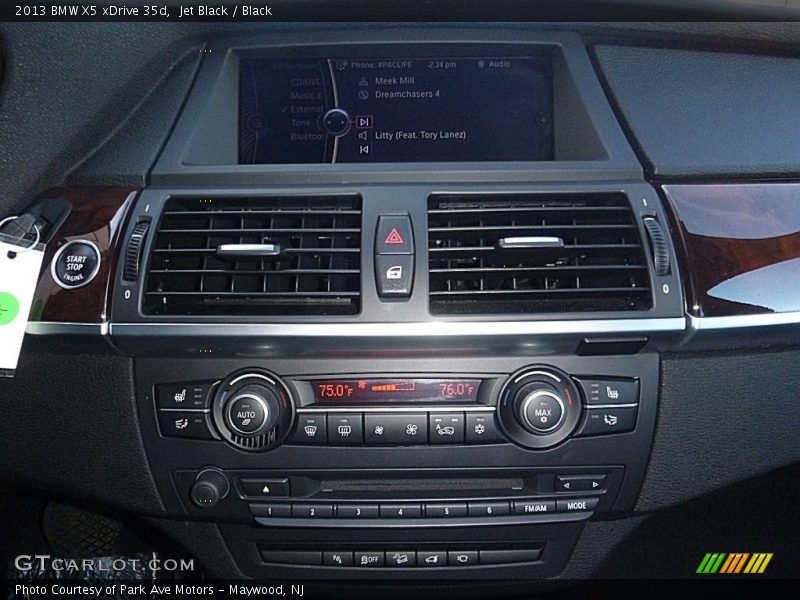 Jet Black / Black 2013 BMW X5 xDrive 35d