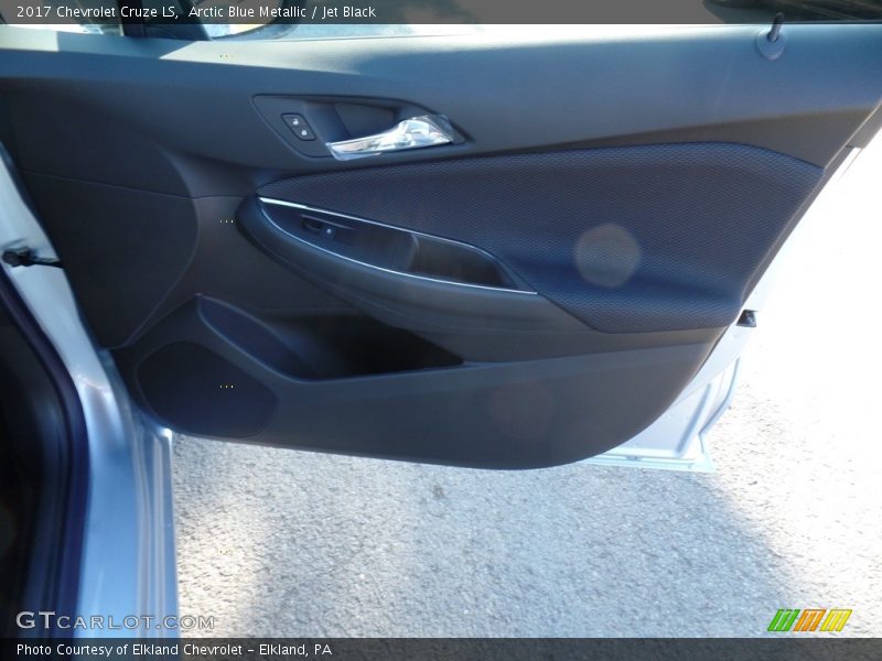 Arctic Blue Metallic / Jet Black 2017 Chevrolet Cruze LS