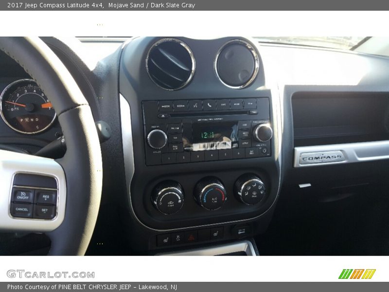 Mojave Sand / Dark Slate Gray 2017 Jeep Compass Latitude 4x4