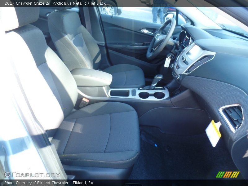 Arctic Blue Metallic / Jet Black 2017 Chevrolet Cruze LS