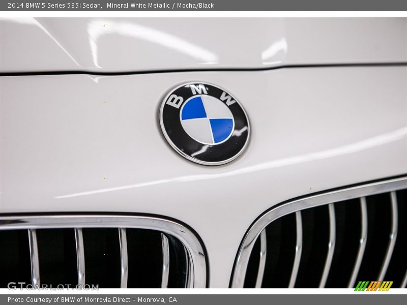 Mineral White Metallic / Mocha/Black 2014 BMW 5 Series 535i Sedan