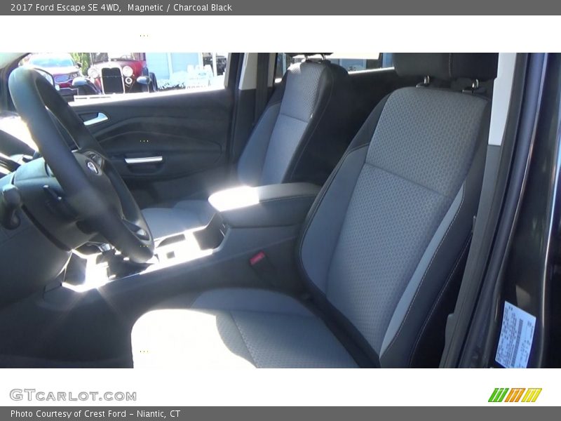 Magnetic / Charcoal Black 2017 Ford Escape SE 4WD