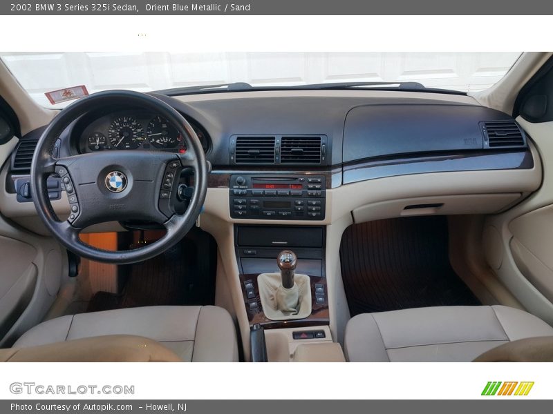 Orient Blue Metallic / Sand 2002 BMW 3 Series 325i Sedan
