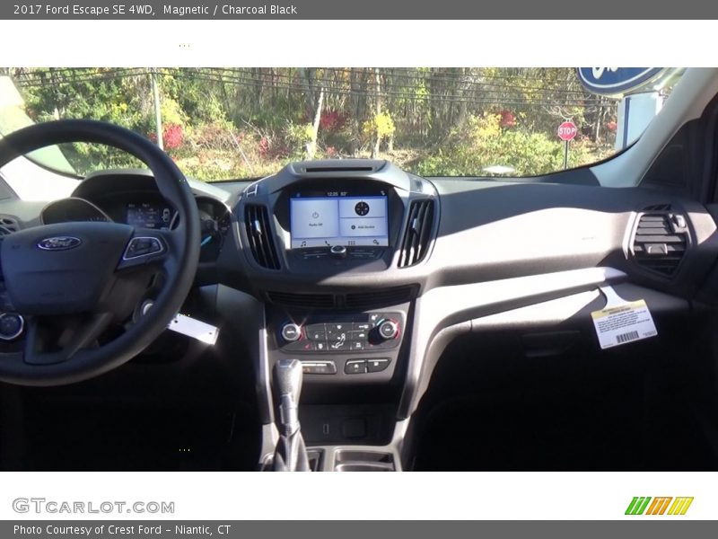 Magnetic / Charcoal Black 2017 Ford Escape SE 4WD