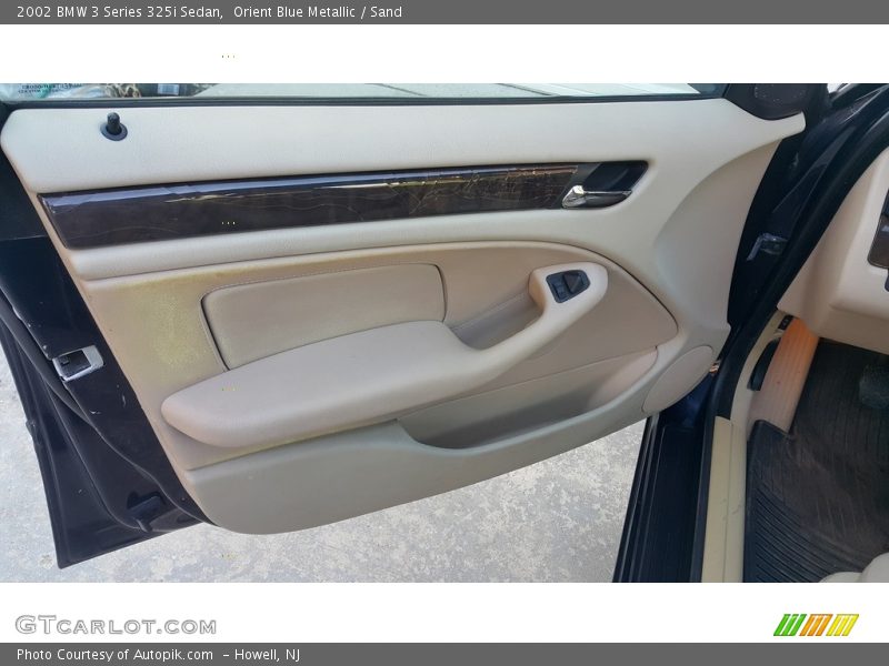 Orient Blue Metallic / Sand 2002 BMW 3 Series 325i Sedan