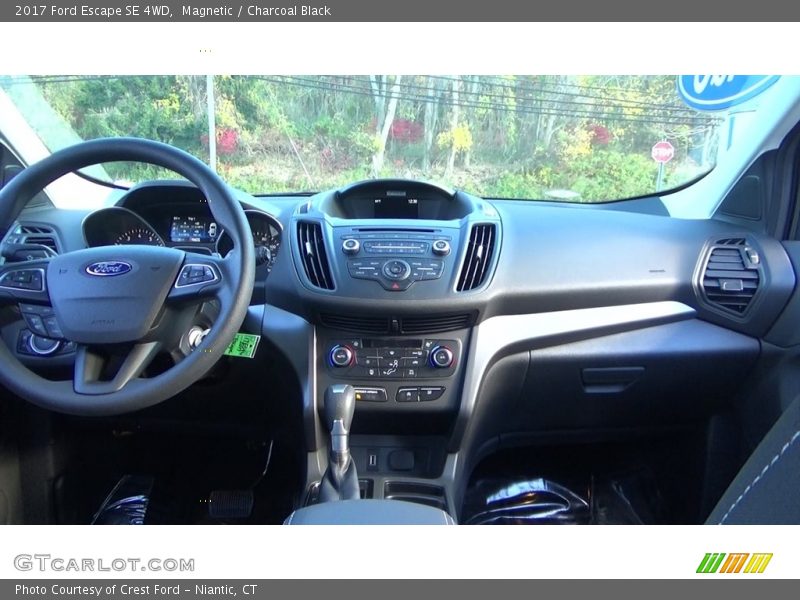 Magnetic / Charcoal Black 2017 Ford Escape SE 4WD