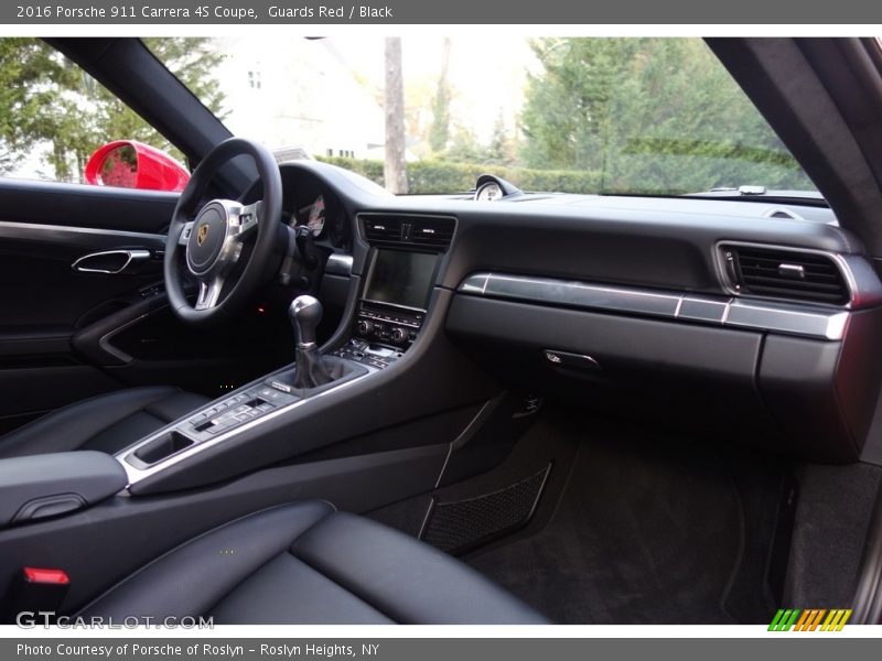 Guards Red / Black 2016 Porsche 911 Carrera 4S Coupe