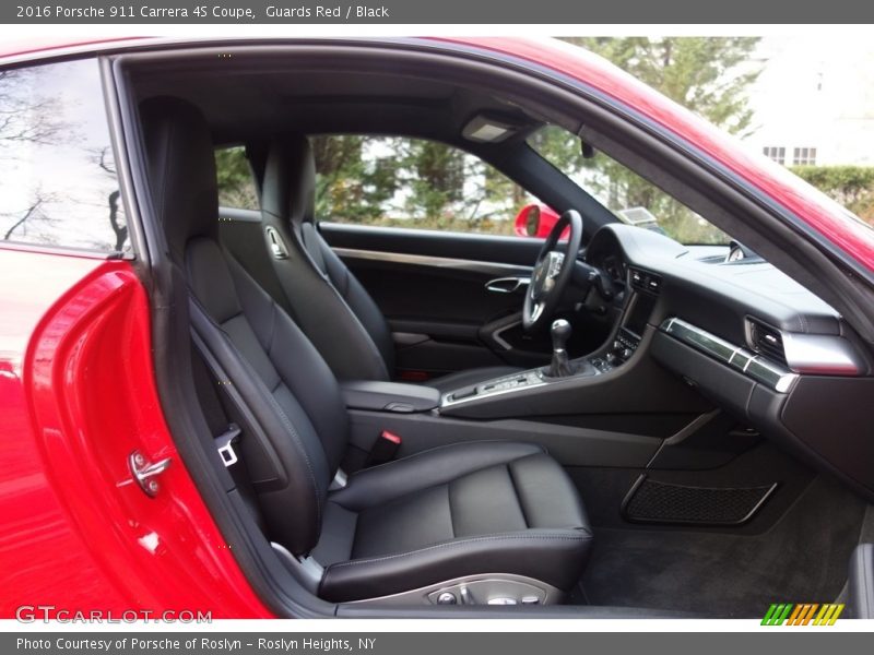 Guards Red / Black 2016 Porsche 911 Carrera 4S Coupe