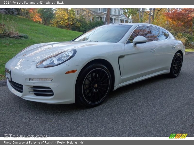 Front 3/4 View of 2014 Panamera 4S
