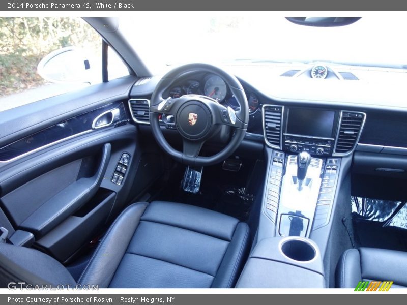 White / Black 2014 Porsche Panamera 4S