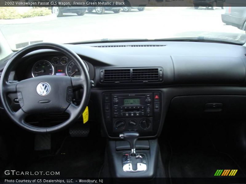 Fresco Green Metallic / Black 2002 Volkswagen Passat GLS Wagon