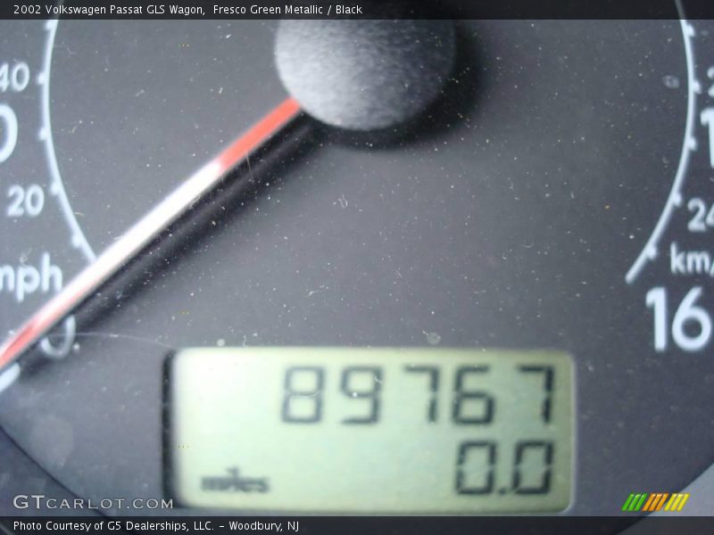 Fresco Green Metallic / Black 2002 Volkswagen Passat GLS Wagon