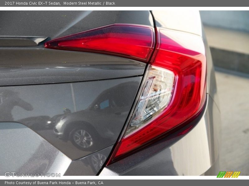 Modern Steel Metallic / Black 2017 Honda Civic EX-T Sedan