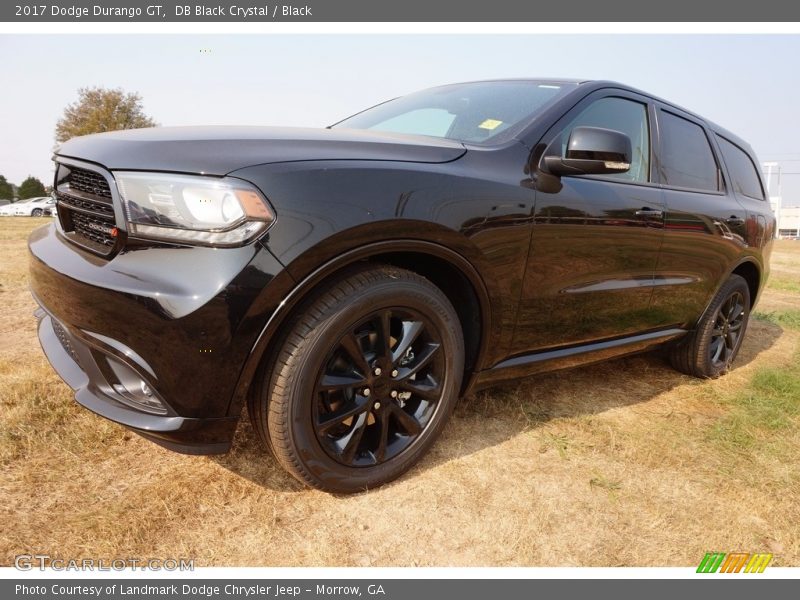 Front 3/4 View of 2017 Durango GT