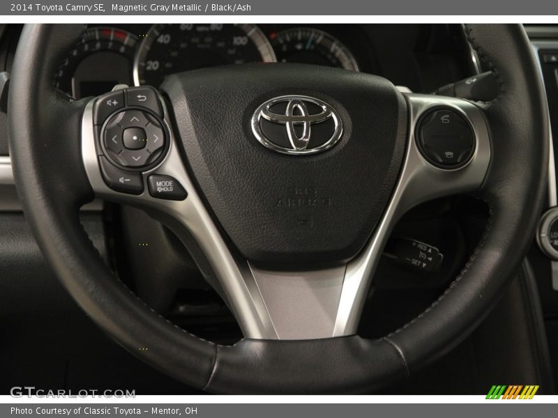 Magnetic Gray Metallic / Black/Ash 2014 Toyota Camry SE