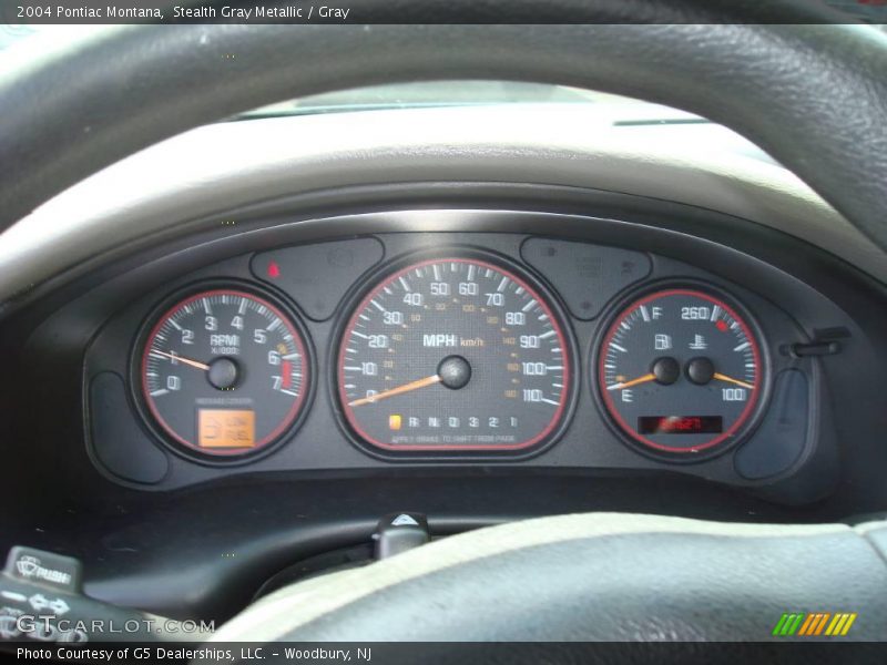 Stealth Gray Metallic / Gray 2004 Pontiac Montana